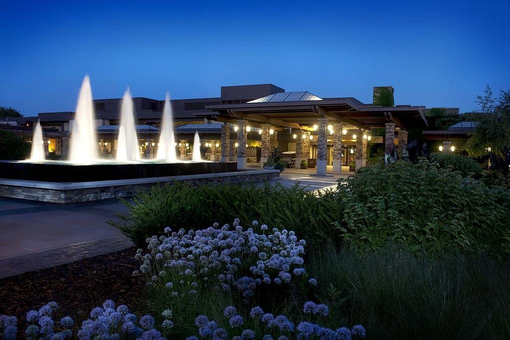 Grand Geneva Resort Exterior